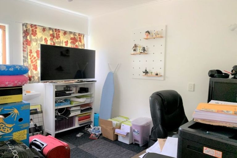 Photo of property in 26 Glendon Avenue, Avondale, Auckland, 1026