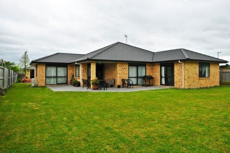 Photo of property in 111 Barrington Drive, Huntington, Hamilton, 3210