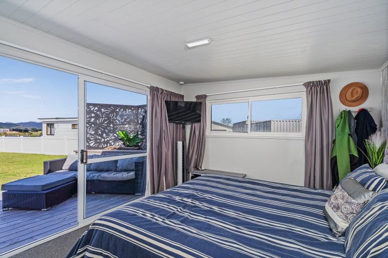 Photo of property in 154 Ngaio Drive, Matarangi, Whitianga, 3592