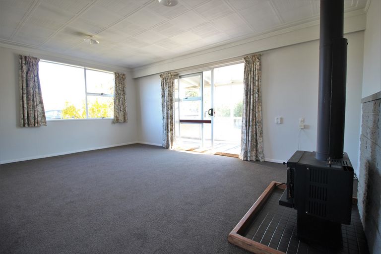 Photo of property in 8 Campbell Street, Alexandra, 9320