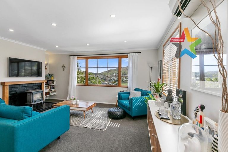 Photo of property in 44 Victory Avenue, Karori, Wellington, 6012