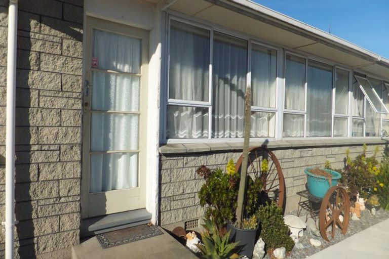 Photo of property in 1/56 Mackenzie Avenue, Woolston, Christchurch, 8023