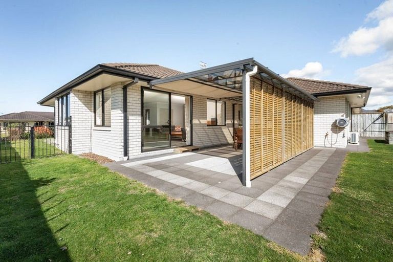 Photo of property in 14 Hoggard Place, Katikati, 3129