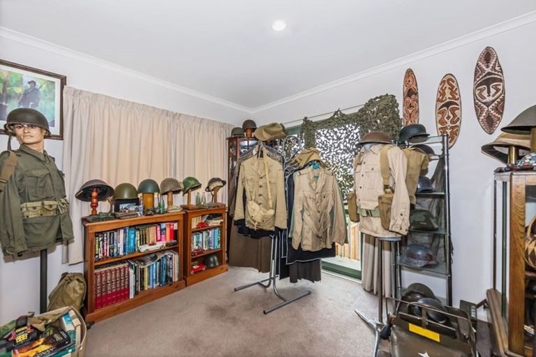 Photo of property in 215 Alec Craig Way, Gulf Harbour, Whangaparaoa, 0930