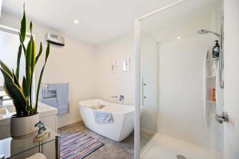 Photo of property in 4 Loe Place, Amberley, 7410