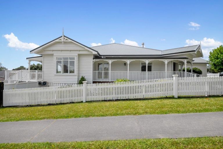 Photo of property in 7 George Street, Riverhead, 0820