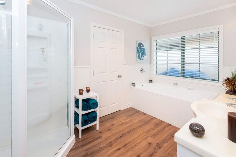 Photo of property in 21 Athenry Place, Dannemora, Auckland, 2016