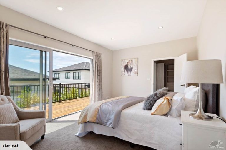 Photo of property in 18 Discovery Drive, Gulf Harbour, Whangaparaoa, 0930