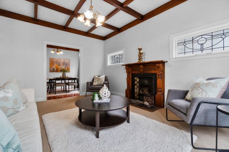 Photo of property in 15 Duders Avenue, Devonport, Auckland, 0624