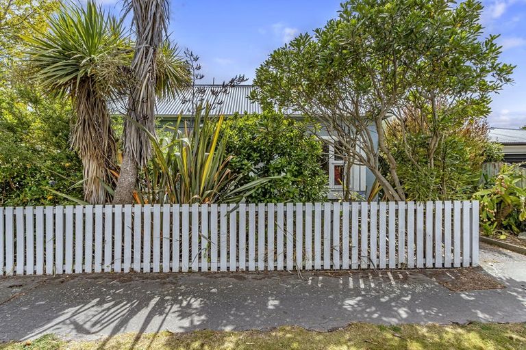 Photo of property in 29 Hutcheson Street, Sydenham, Christchurch, 8023