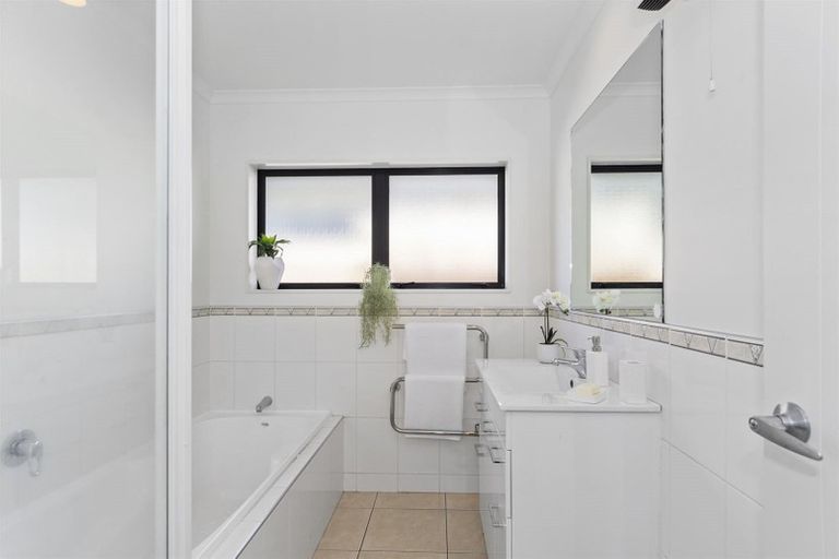 Photo of property in 80a Otumoetai Road, Judea, Tauranga, 3110