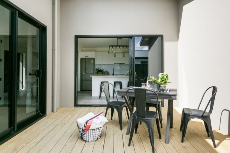 Photo of property in 11 Hurunui Drive, Te Awa, Napier, 4110