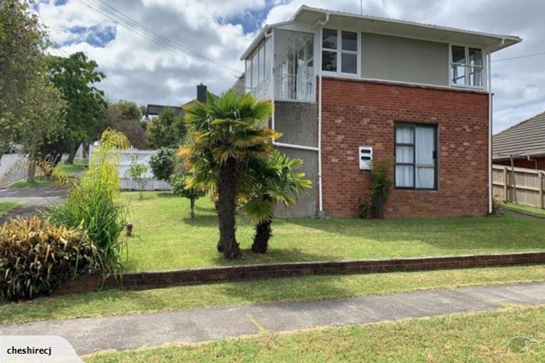 Photo of property in 1/1 Appleyard Crescent, Meadowbank, Auckland, 1072