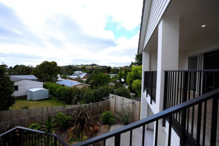 Photo of property in 5c Melia Place, Stanmore Bay, Whangaparaoa, 0932