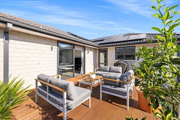 Photo of property in 6 Blacklock Road, Pyes Pa, Tauranga, 3112