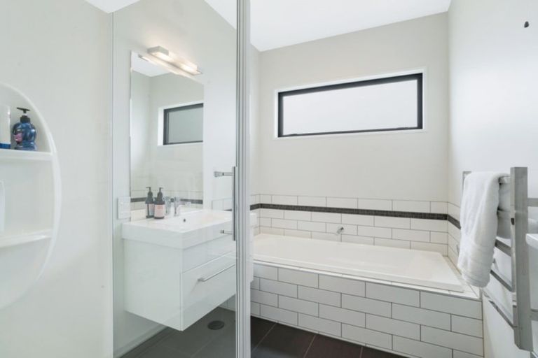 Photo of property in 66 West Meadows Drive, Wanaka, 9305