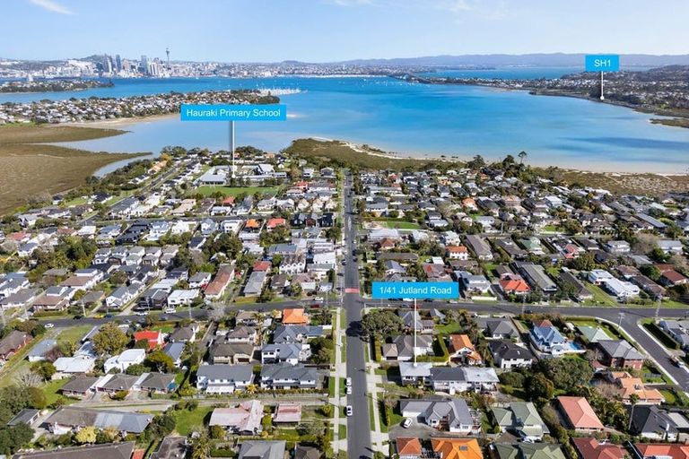 Photo of property in 1/41 Jutland Road, Hauraki, Auckland, 0622