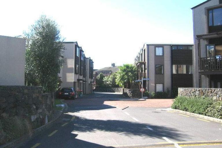 Photo of property in 21 Dovedale Place, Parnell, Auckland, 1010