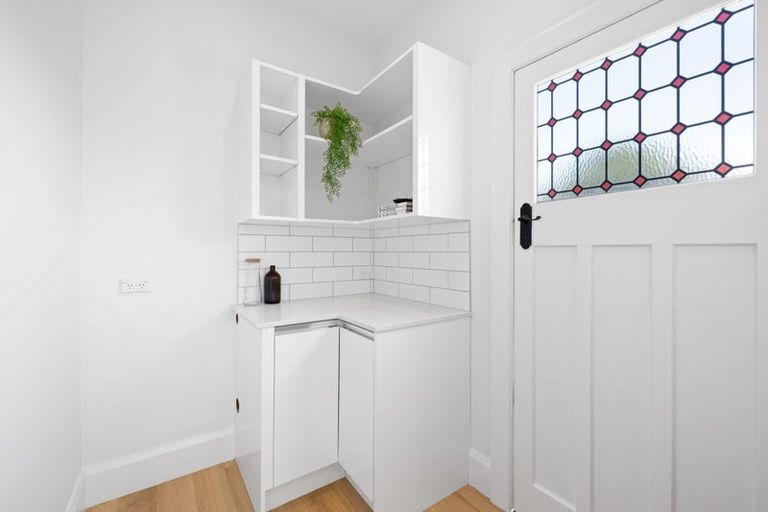 Photo of property in 51 Dudley Street, Richmond, Christchurch, 8013