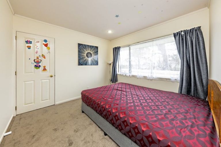 Photo of property in 113 Kindergarten Drive, Conifer Grove, Takanini, 2112