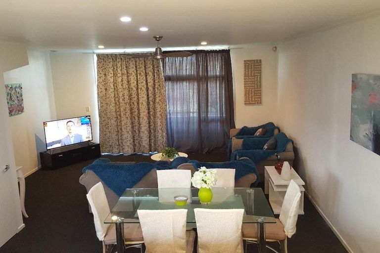 Photo of property in 7a/8 Quay Street, Auckland Central, Auckland, 1010