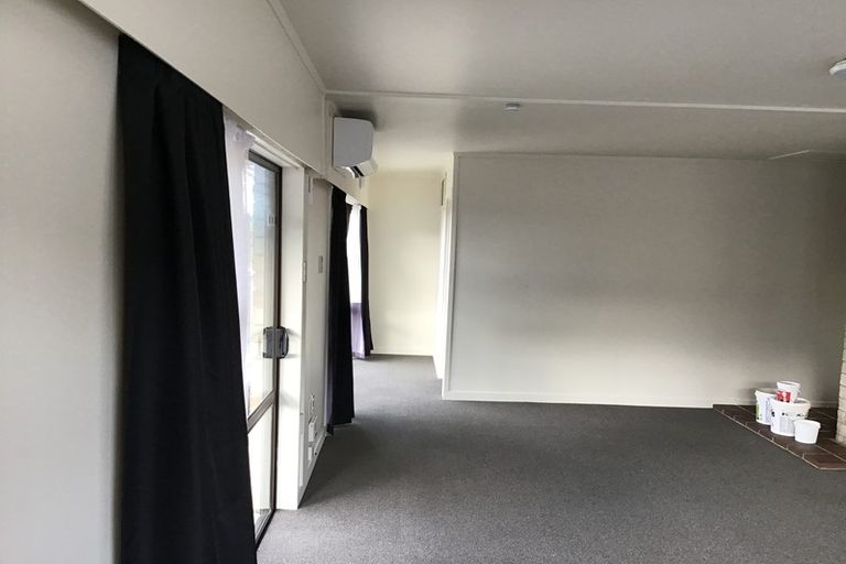 Photo of property in 17 Third Avenue, Avenues, Whangarei, 0110