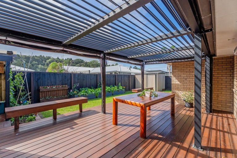 Photo of property in 22 Captain Wood Avenue, Whitianga, 3510
