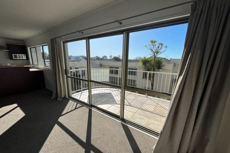 Photo of property in 11au2 Ruakiwi Road, Hamilton Lake, Hamilton, 3204