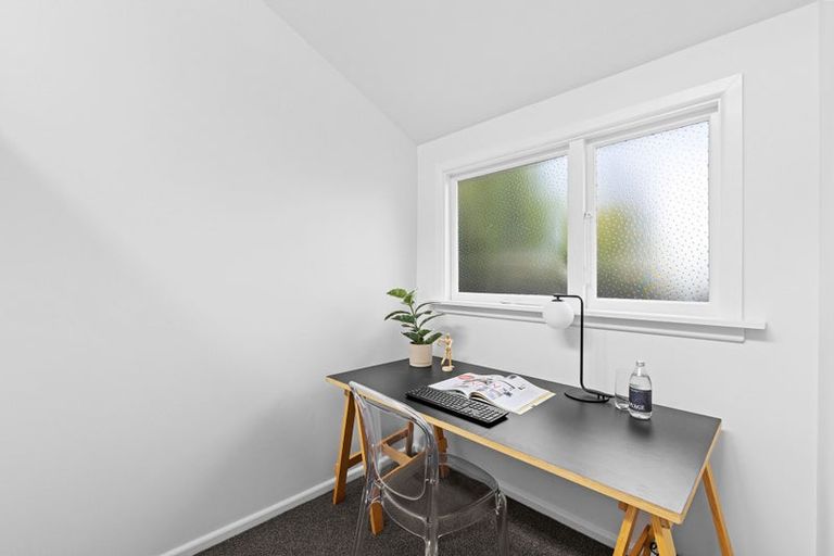 Photo of property in 55a Aorangi Road, Bryndwr, Christchurch, 8053