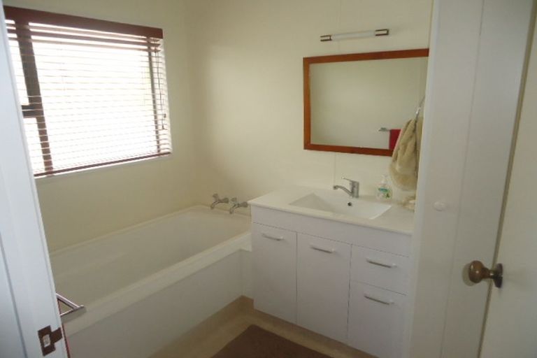 Photo of property in 24 Ruru Crescent, Putaruru, 3411
