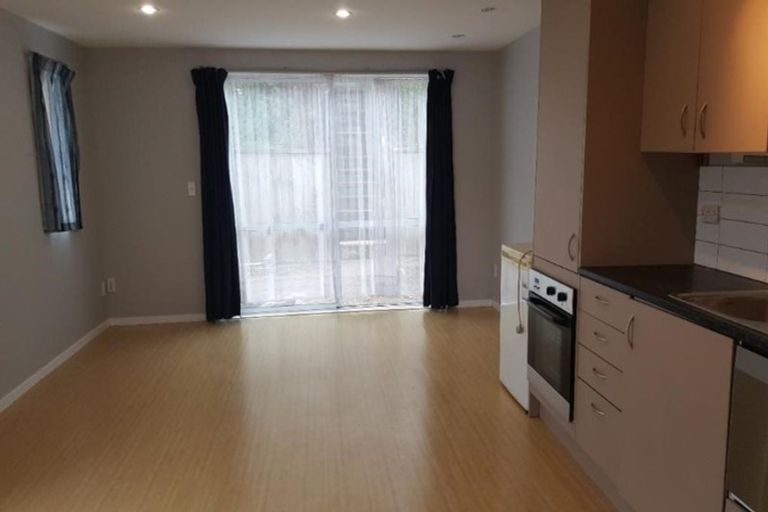 Photo of property in 1 Ceres Crescent, Johnsonville, Wellington, 6037