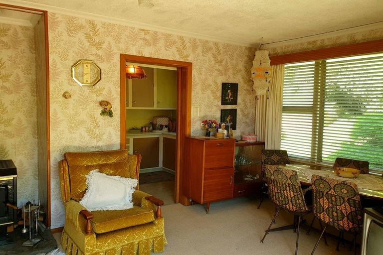 Photo of property in 18 Quail Crescent, Takamatua, 7581