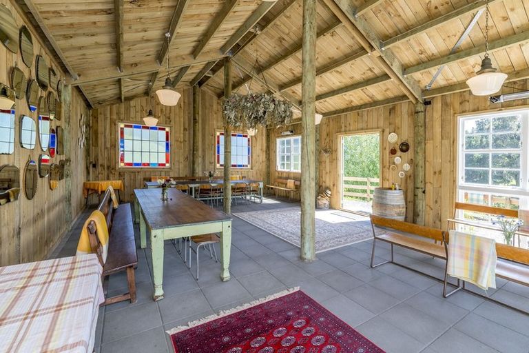 Photo of property in 68 Harakeke Road, Te Horo, Otaki, 5581