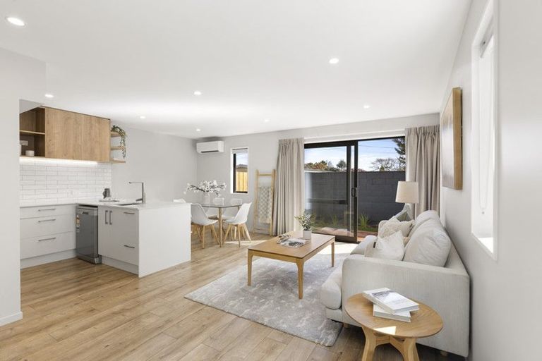 Photo of property in 2/16 Mountfort Street, Spreydon, Christchurch, 8024