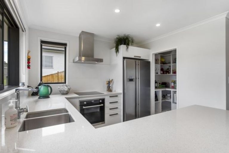 Photo of property in 5 Springburn Place, Pokeno, 2402