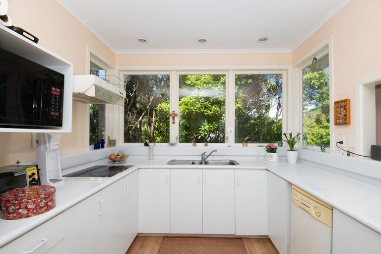 Photo of property in 51 Tarawera Road, Johnsonville, Wellington, 6037