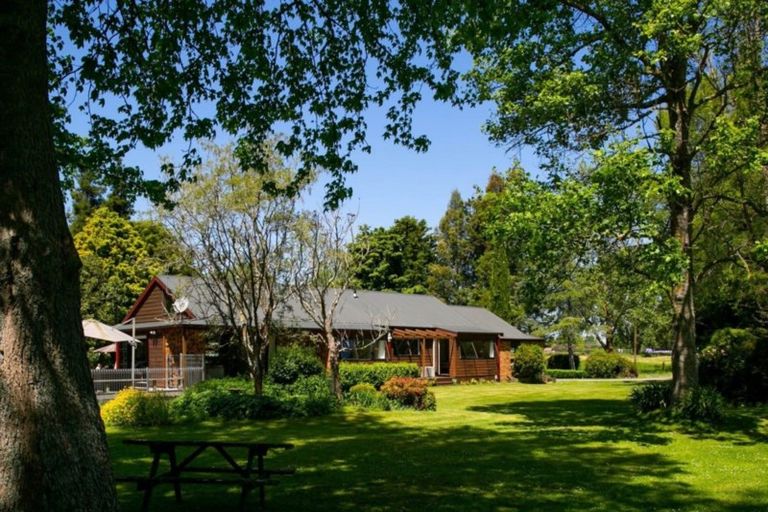 Photo of property in 77 Lee Martin Road, Tamahere, Cambridge, 3493