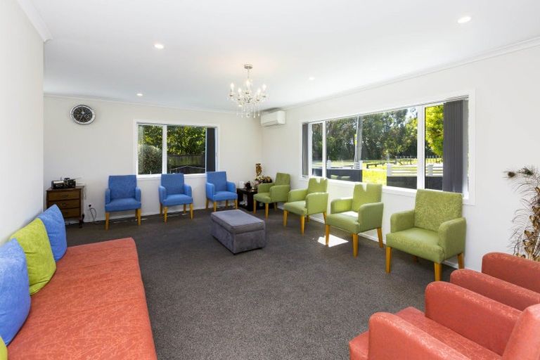 Photo of property in 13 Poplar Grove, Ebdentown, Upper Hutt, 5018