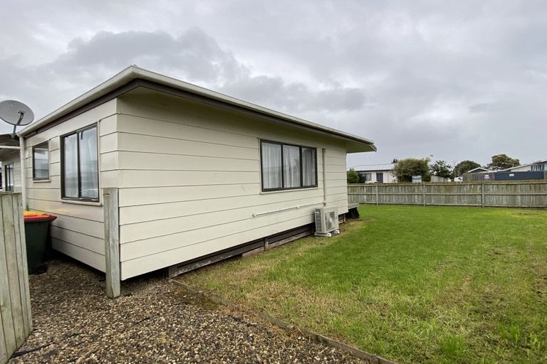 Photo of property in 1/16 Templeton Place, Clendon Park, Auckland, 2103