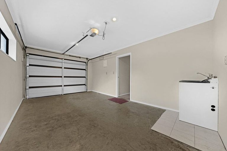 Photo of property in 56 Mili Way, Ranui, Auckland, 0612