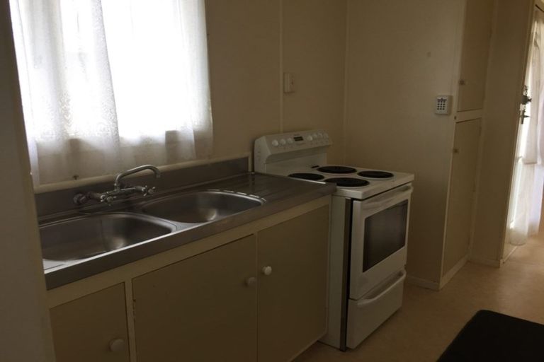 Photo of property in 21 Rangipoia Place, Turangi, 3334