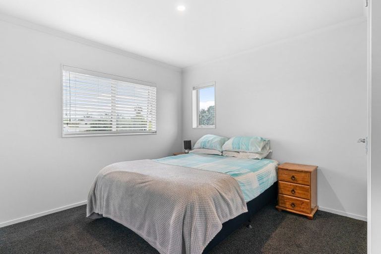 Photo of property in 349 One Tree Point Road, One Tree Point, 0118