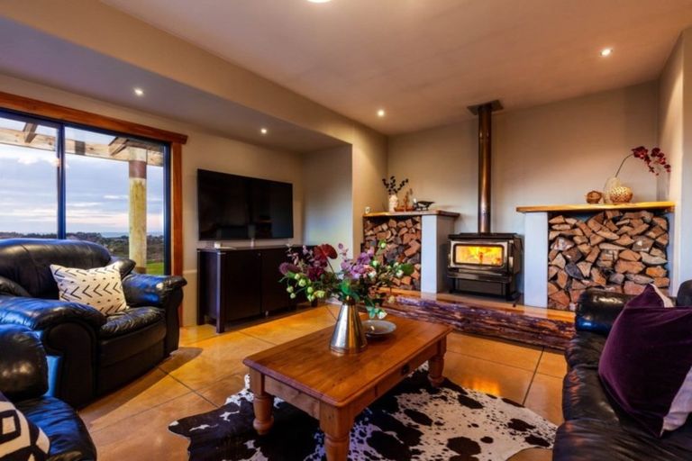 Photo of property in 67 Wilson Road, Urenui, 4375