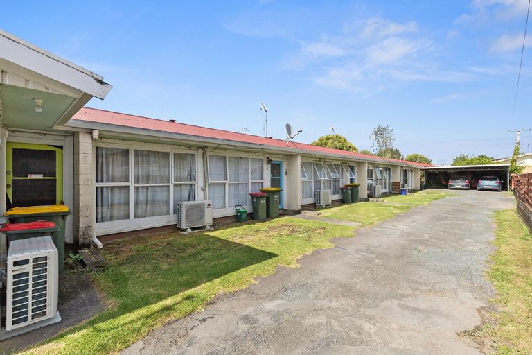 Photo of property in 43 Cameron Road, Bluff Hill, Napier, 4110