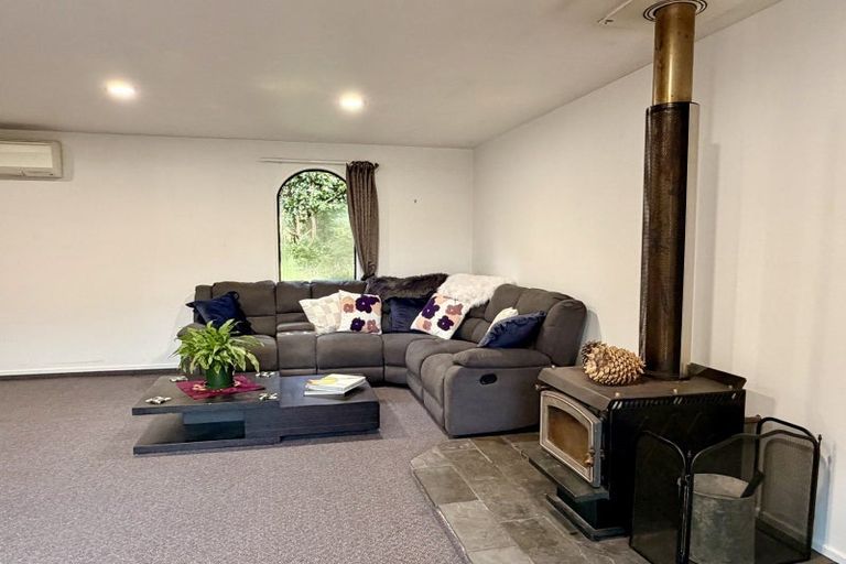 Photo of property in 15 Reid Road, Herbert, Oamaru, 9495
