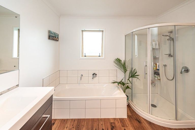 Photo of property in 27 Buckingham Place, Springvale, Whanganui, 4501