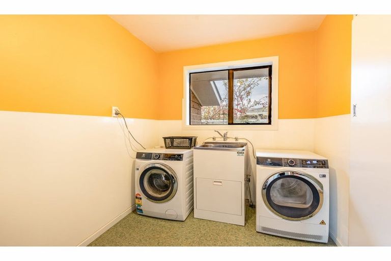 Photo of property in 40 East Belt, Rangiora, 7400