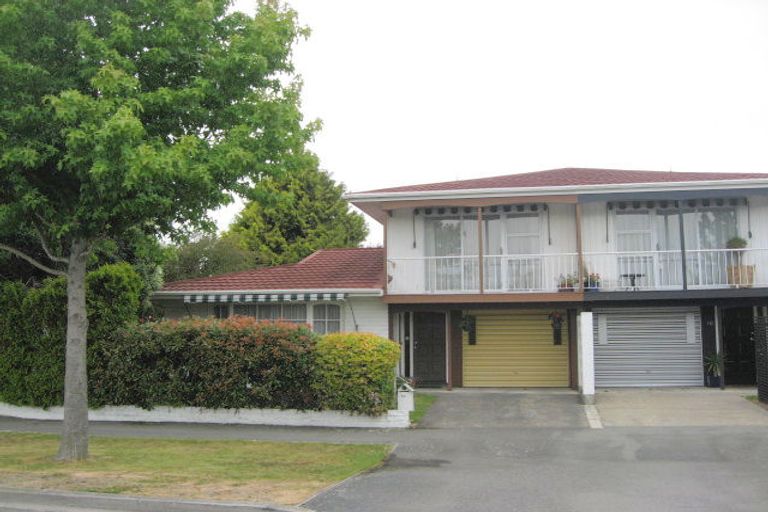 Photo of property in 12 Tomes Road, St Albans, Christchurch, 8052
