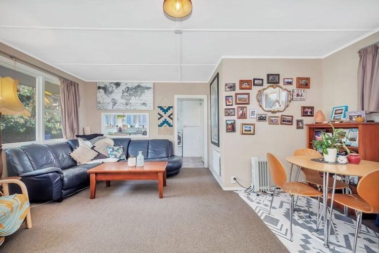 Photo of property in 115a Oceanview Road, Mount Maunganui, 3116