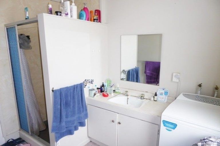 Photo of property in 18 Gladstone Road, North East Valley, Dunedin, 9010